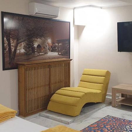 Mini Pool Rooms - Ultracentral - Piscina Cu Hidromasaj 오라데아 외부 사진